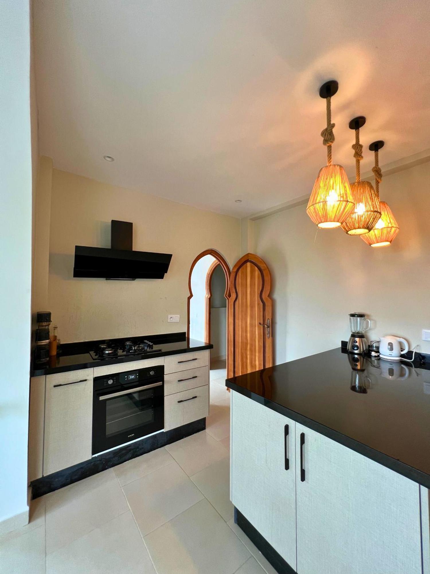 La Finca - 3Br Seaside Villa With Private Pool & Bbq طنجة المظهر الخارجي الصورة